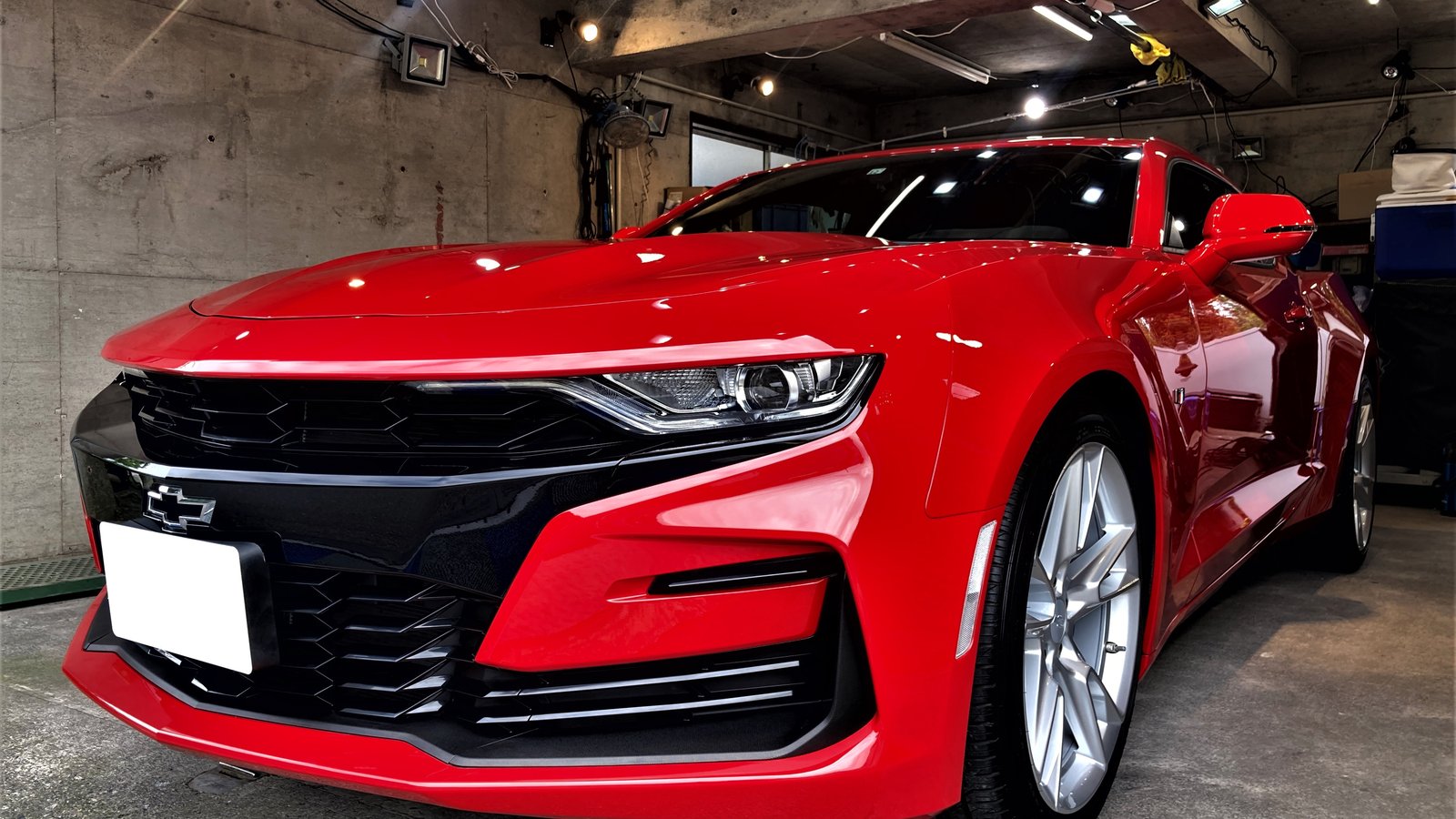 静岡県富士市のGARAGE ETERNALがガラスコーティングしたカマロ