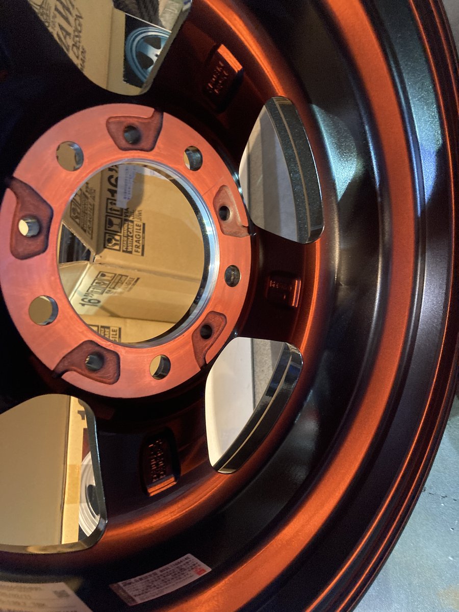 静岡県富士市のGARAGE ETERNALのホイールコーティング裏まで焼き付け